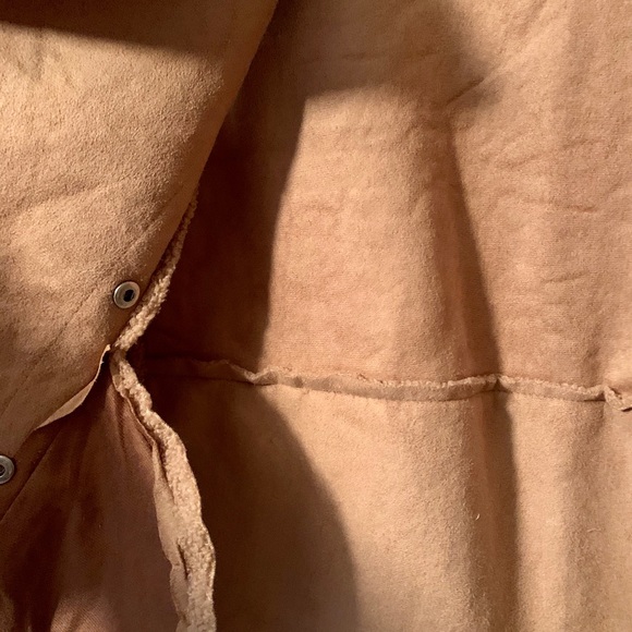 Faux fur teddy snap front vest (sm) - Picture 5 of 5